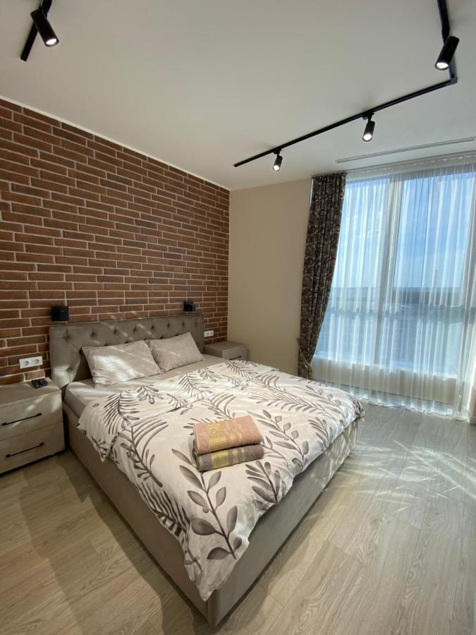 Solomon Dendrarium Lux Apartment *
